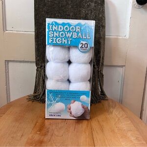 Indoor Snowball Fight Plush Snowballs - White -